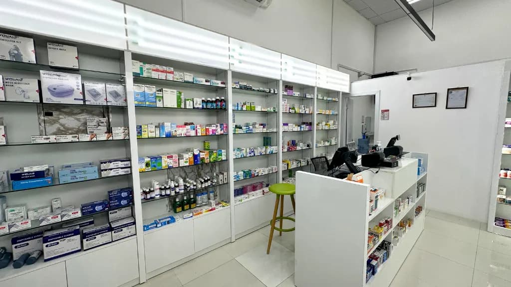 AL Madmoon Pharmacy photo 4