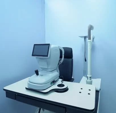 AL Mahdoud Optics photo 3