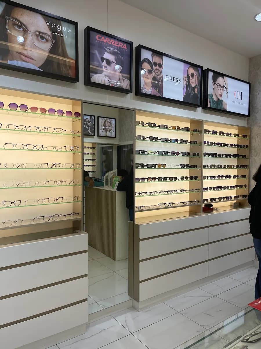 Alzad Opticals photo 2