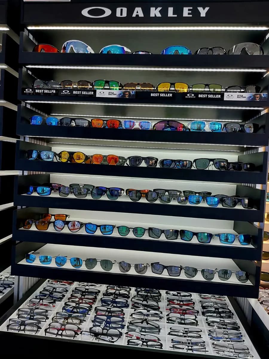 Baniyas Optics photo 4