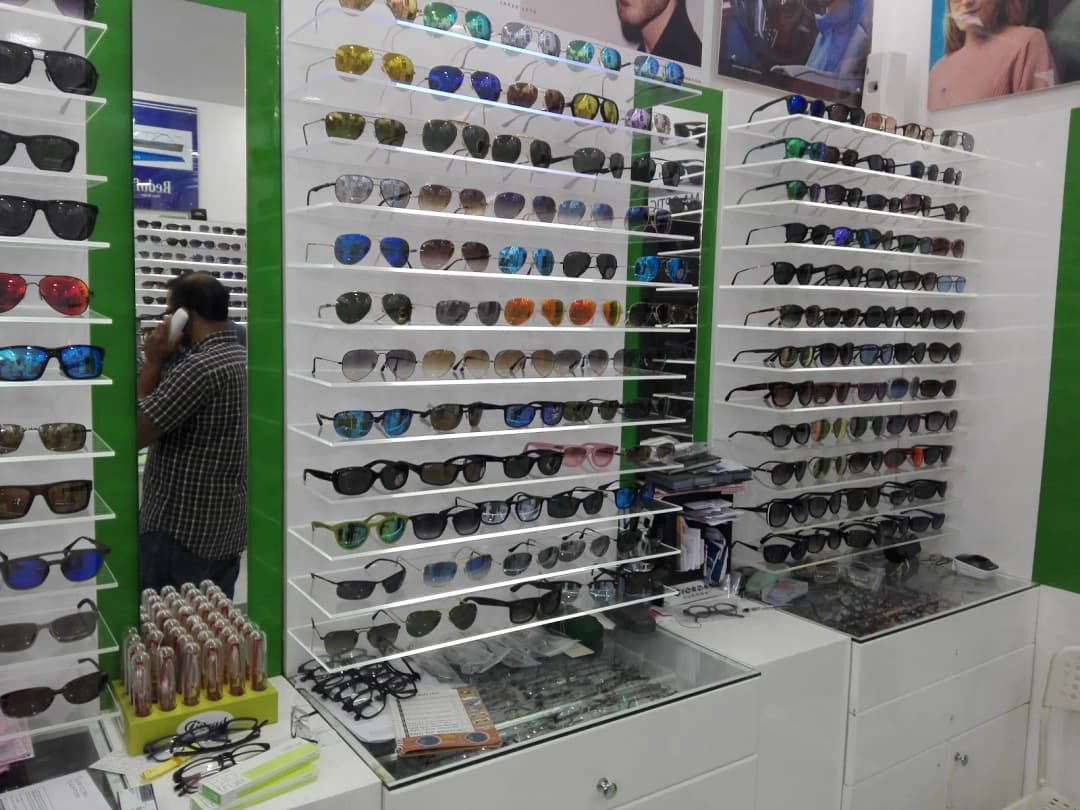 Delma Opticals