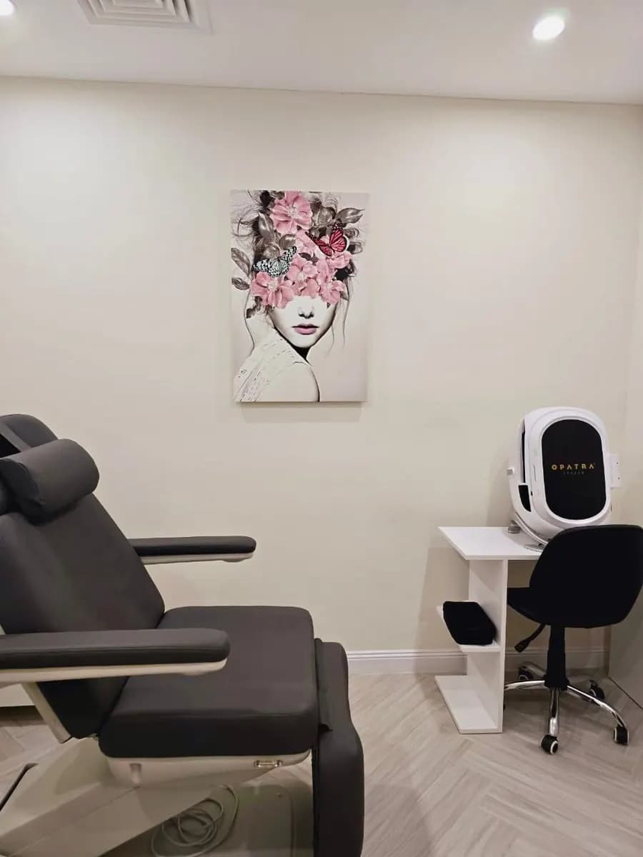 Dr.fatima Alhadari Medical Center photo 3