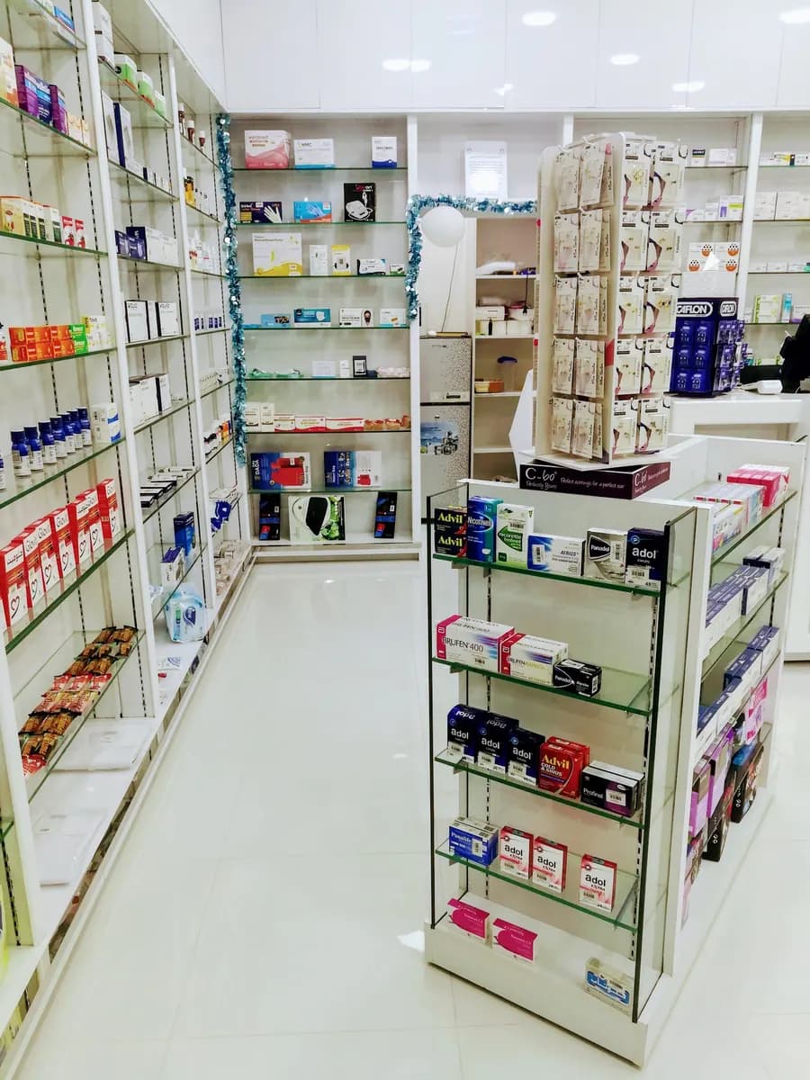 Hala Care Pharmacy — صورة 8