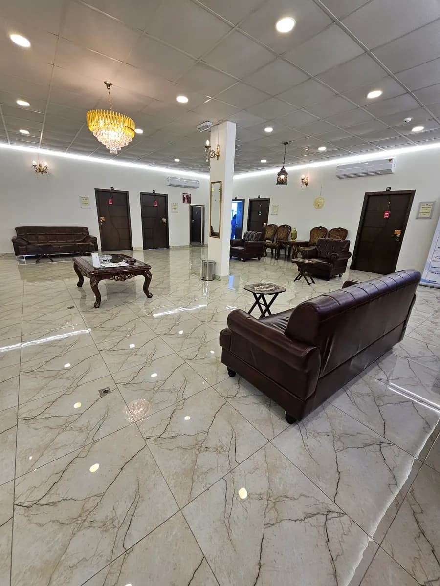 Tijaan dental center مركز تيجان لطب الاسنان