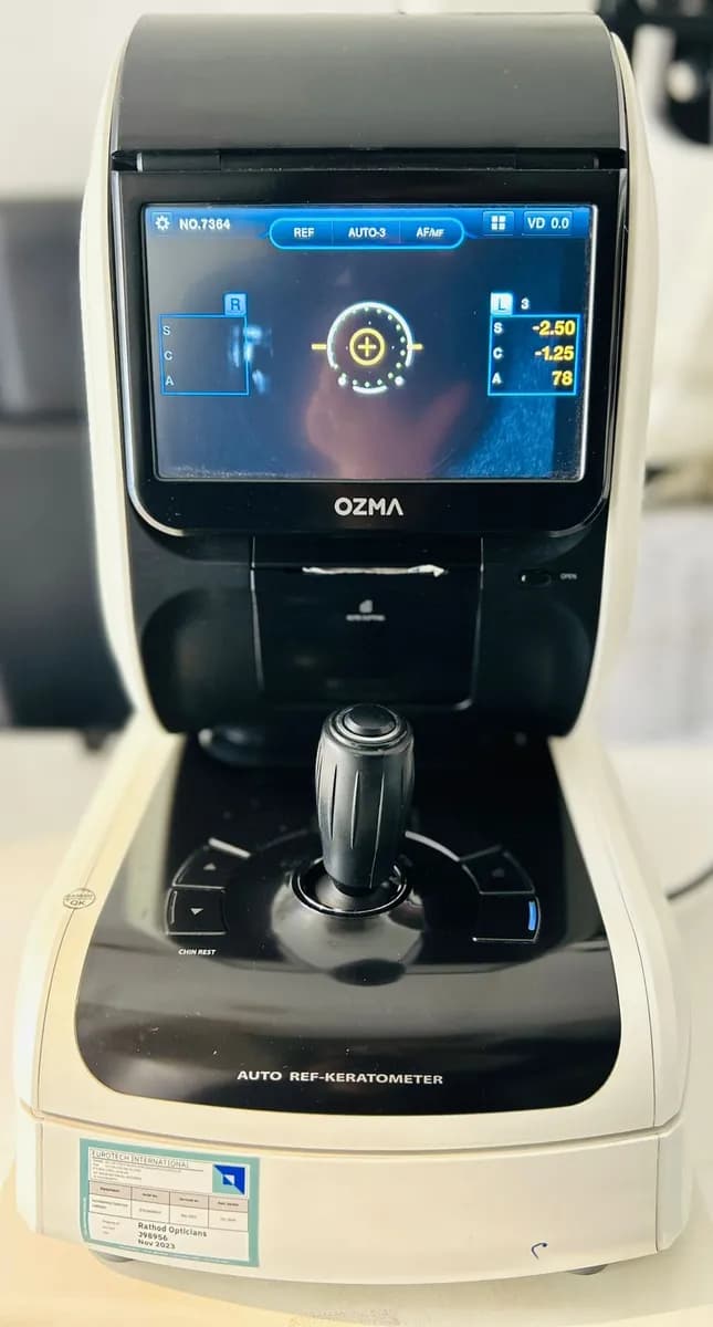 Rathod Opticians East Riffa — صورة 8