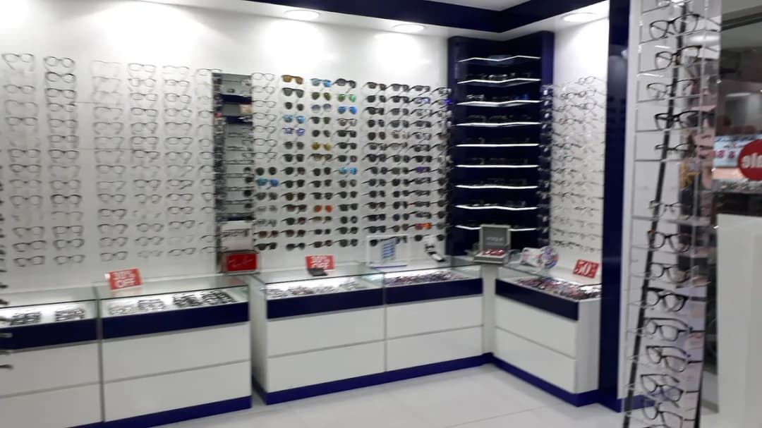 Clear Vision Optics, Bukowarah — صورة 2