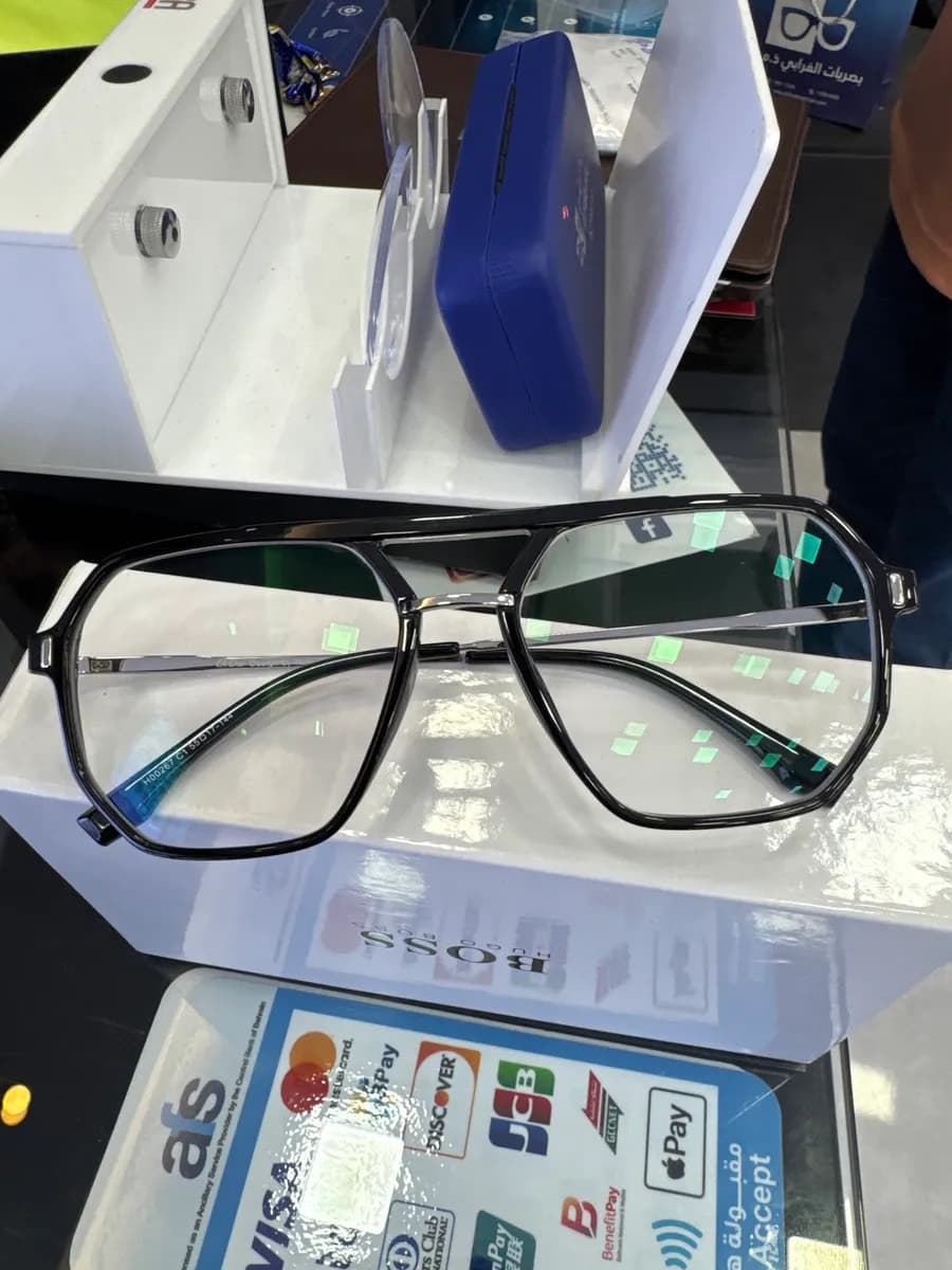 Al Farabi Optician — صورة 4