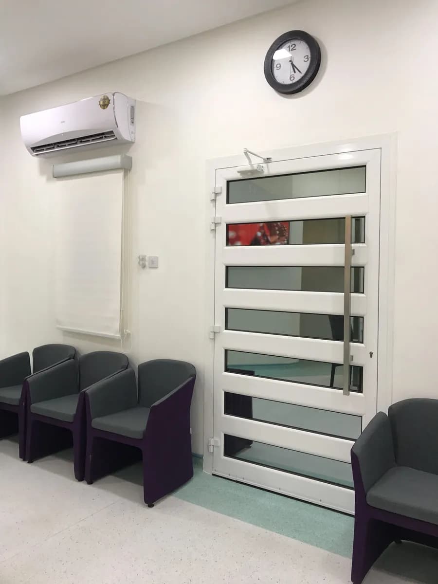 Dr. Sadiq Sharaf Dental Center — صورة 5