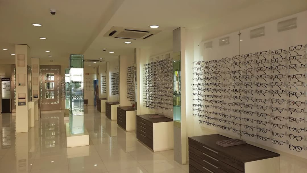 Yateem Optician — صورة 6