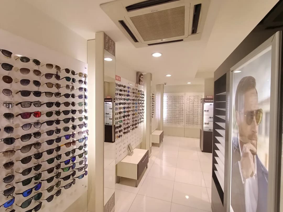 Yateem Optician — صورة 7