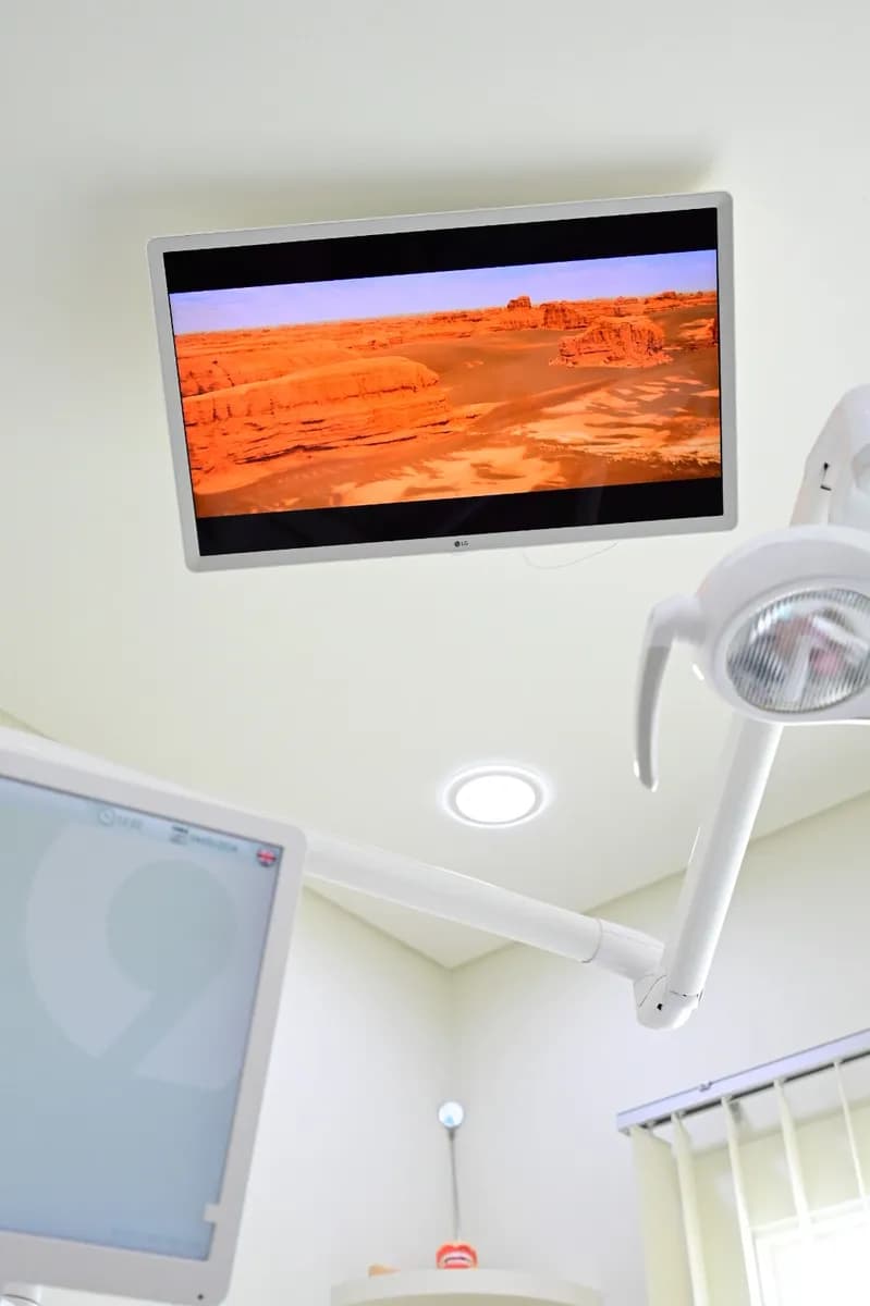 Dr. Awni Specialist Dental Center — صورة 2