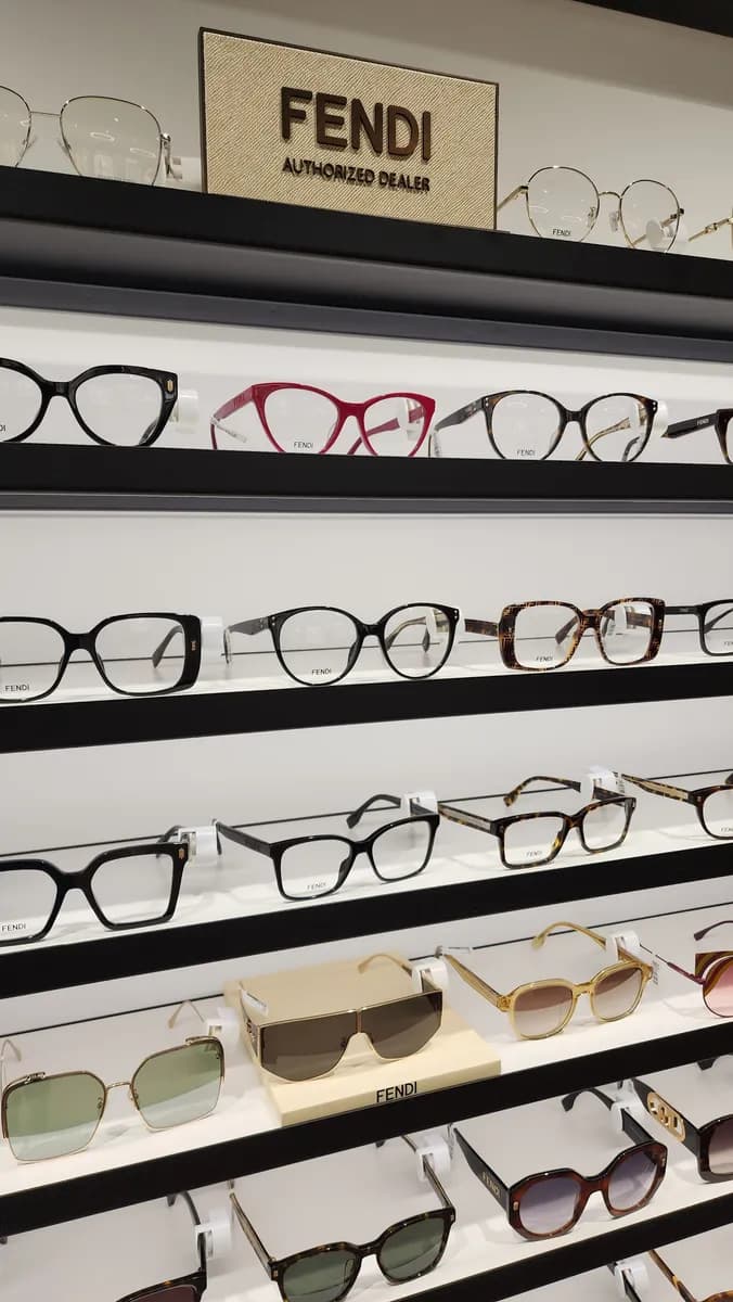 Optica – Enma Mall — صورة 3