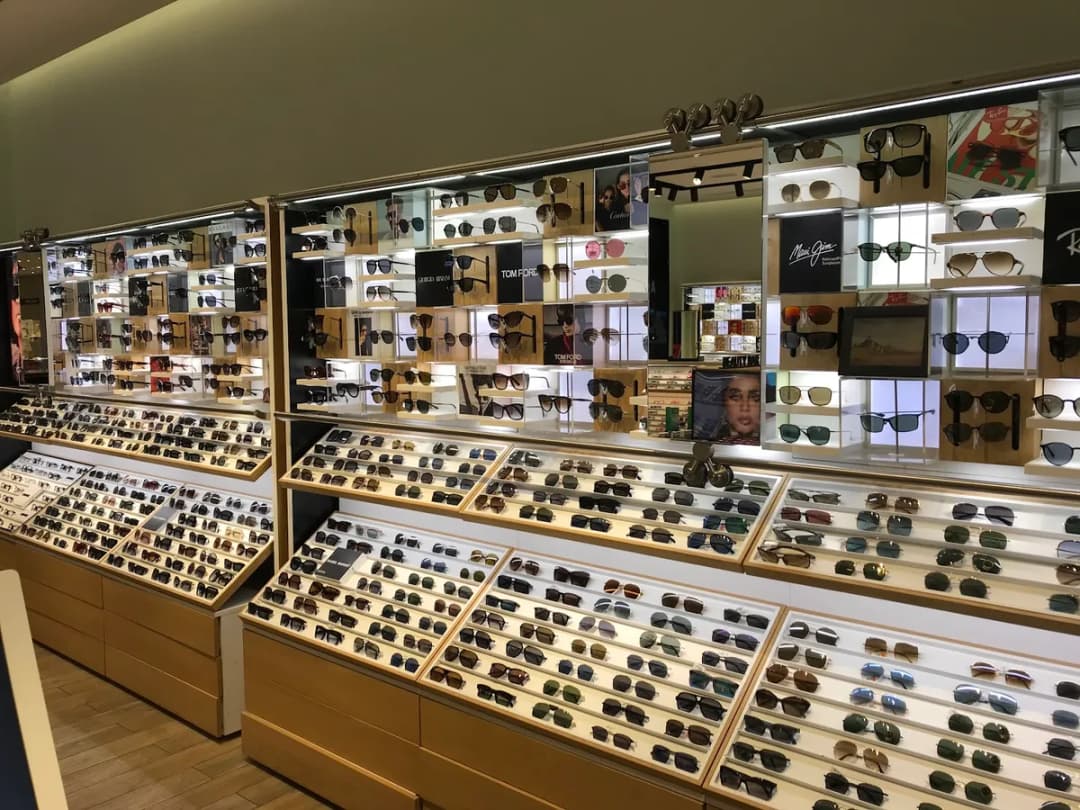 Magrabi Optical Marina Mall — صورة 2