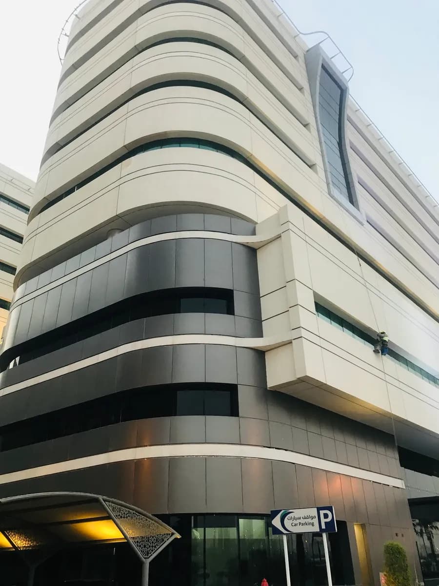 Al Salam Al Ahmadi Hospital — صورة 3