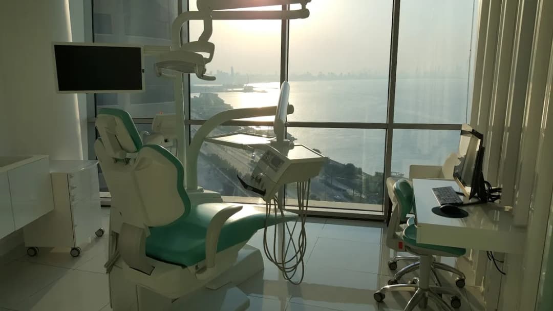 Dazzle Dental Center — صورة 4