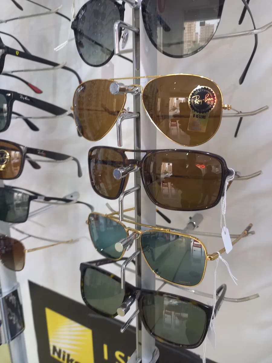 City Optics Salmiya — صورة 4