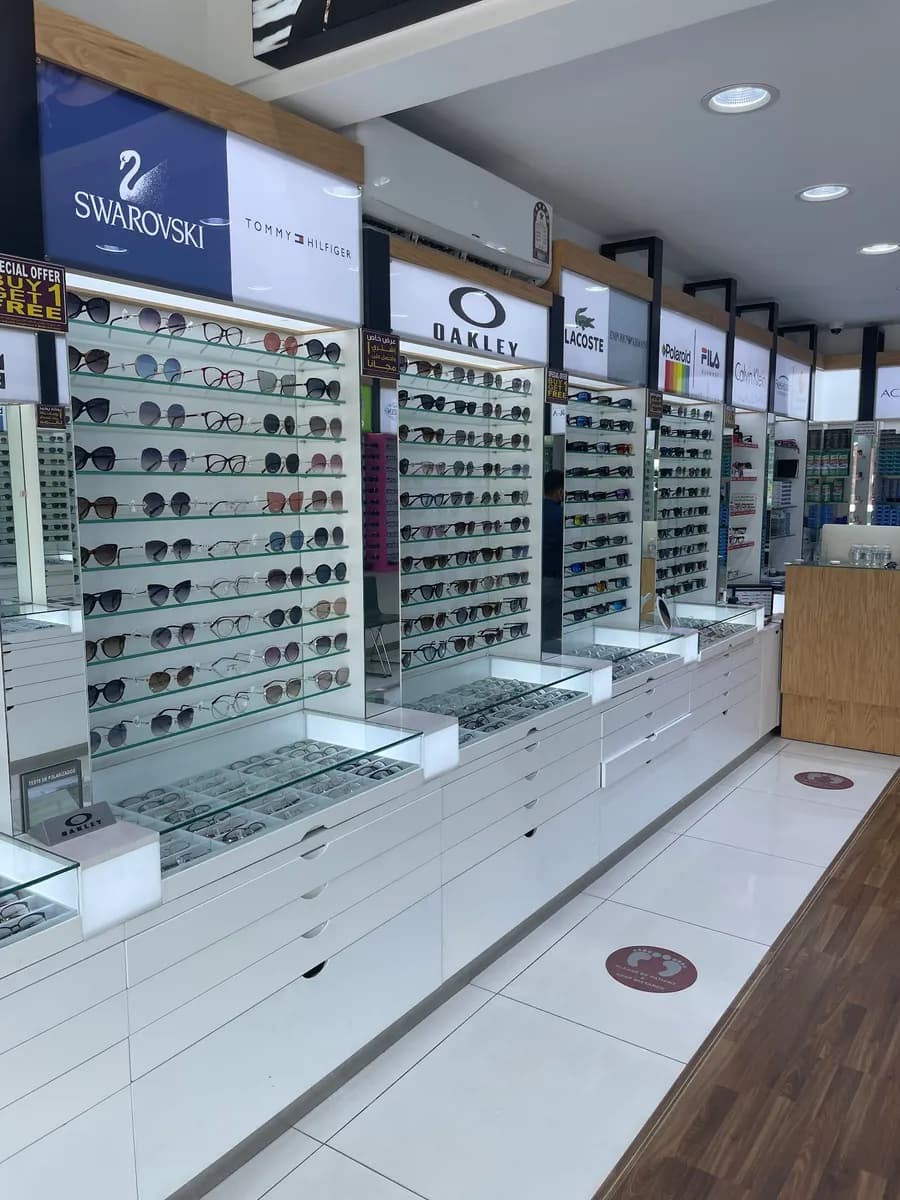 Al Falah Optics Al Nasr Street — صورة 3