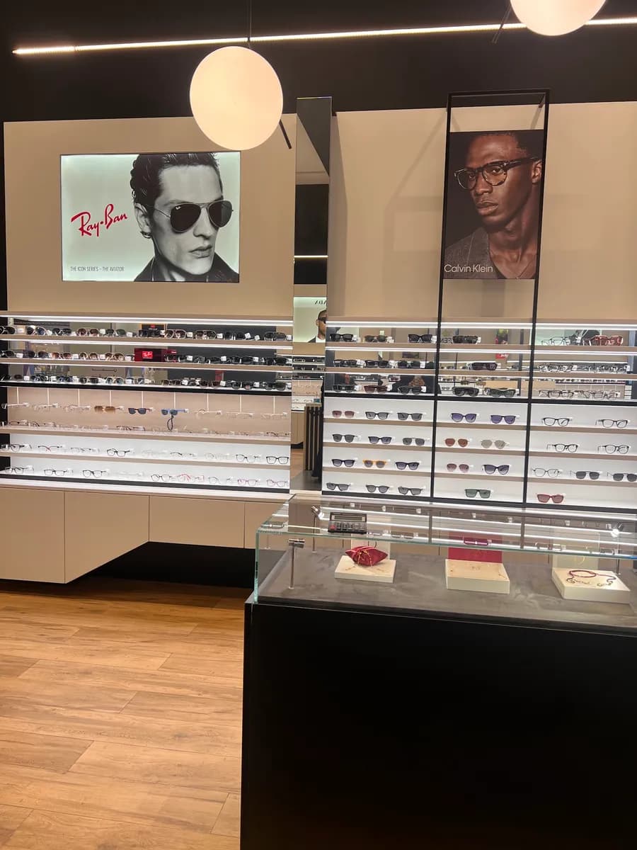 Optica - Zeiss Vision Expert Vendome mall — صورة 3