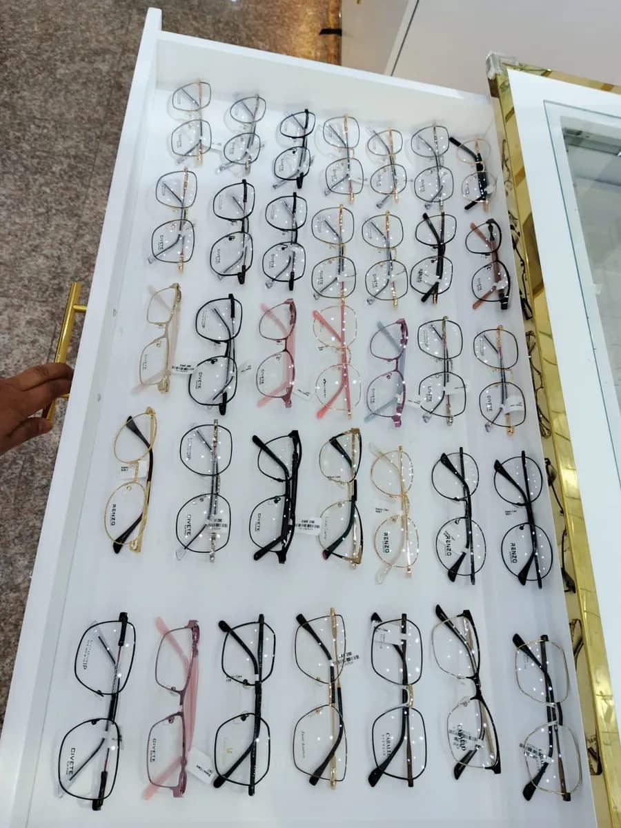 Vision I Care Opticals - Gharafa — صورة 2