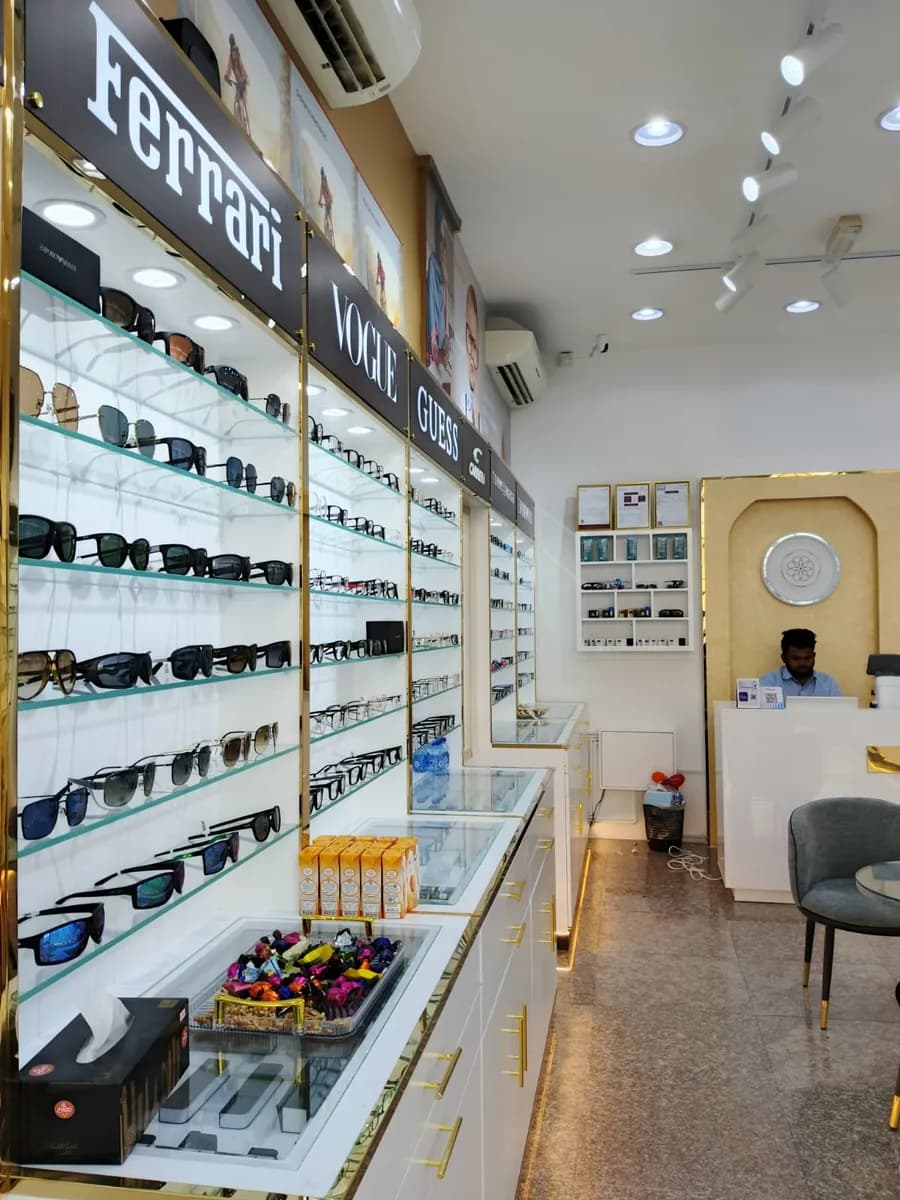 Vision I Care Opticals - Gharafa — صورة 3