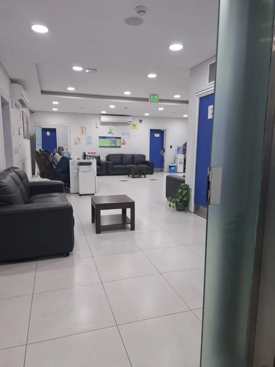 al Tahrir medical center — صورة 4