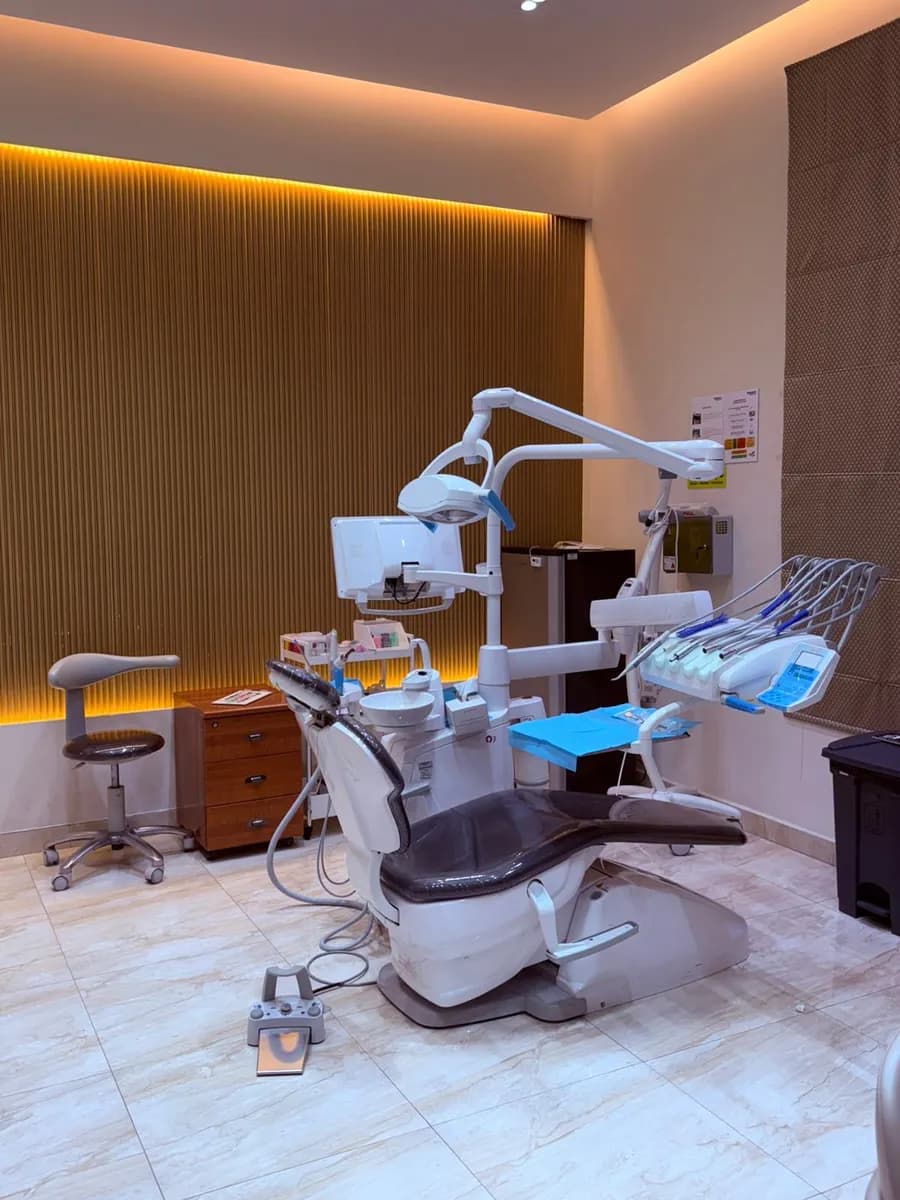 Naseem Dental Centre - Azeezia — صورة 4