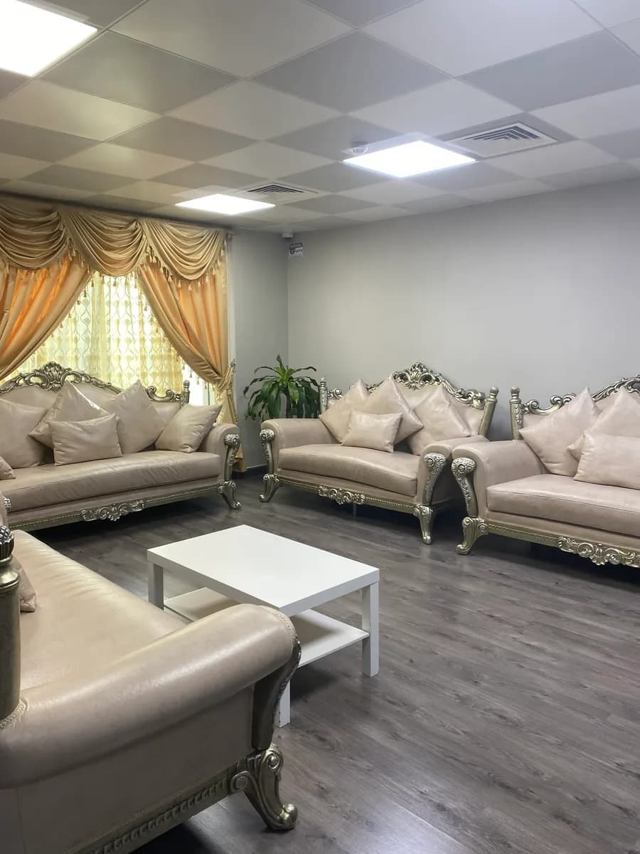 مركز كينغز للاسنان الهلال, CR NO : 79505/4 - ٧٩٥٠٥/٤ — صورة 5