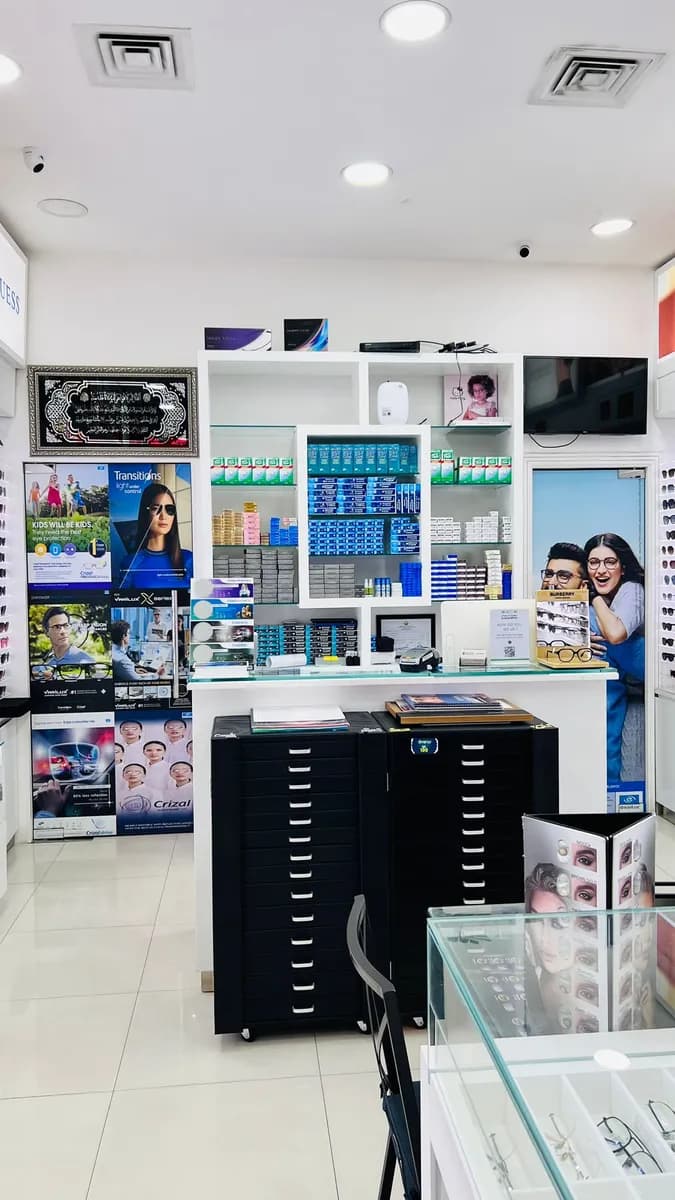 Al Falah Optics Rayyan — صورة 2