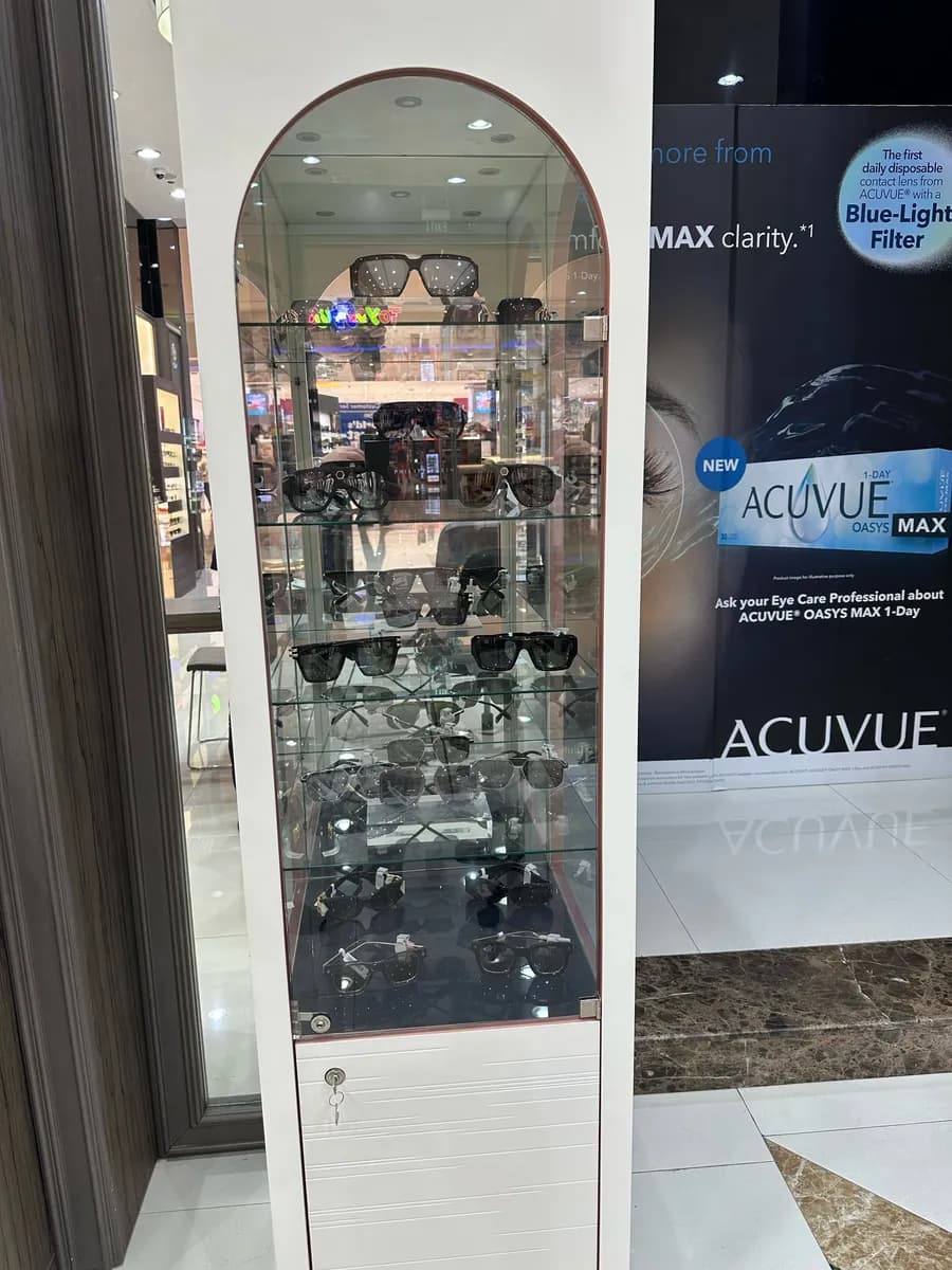 Yateem Optician – Doha Festival City — صورة 4