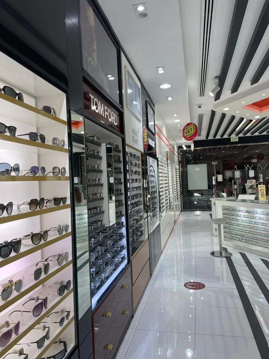 Al Dar Optics Al Aziziyah — صورة 8