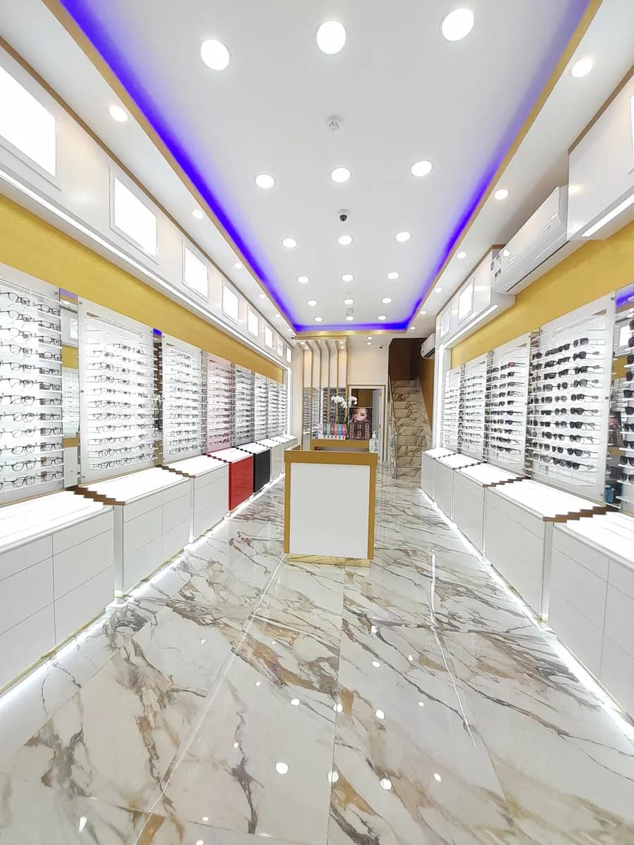 V Eye P Optics Wakra — صورة 2