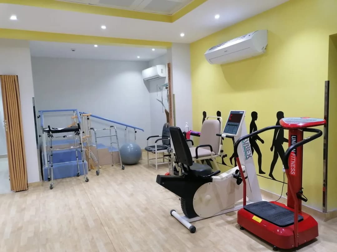 مجمع عزيز الطبى | Aziz Polyclinic — صورة 6