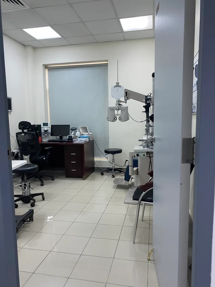 مركز العيون بمجمع الدمام الطبي — صورة 2