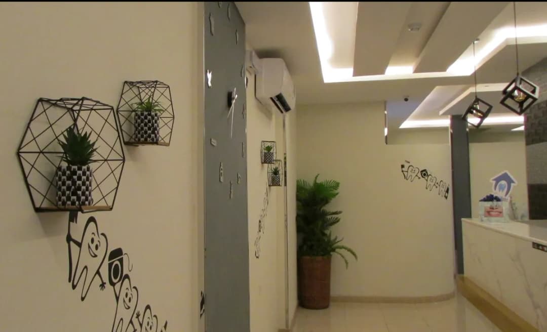 مجمع دنتال هوم لطب وزراعة الأسنان Dental Home Clinic — صورة 7