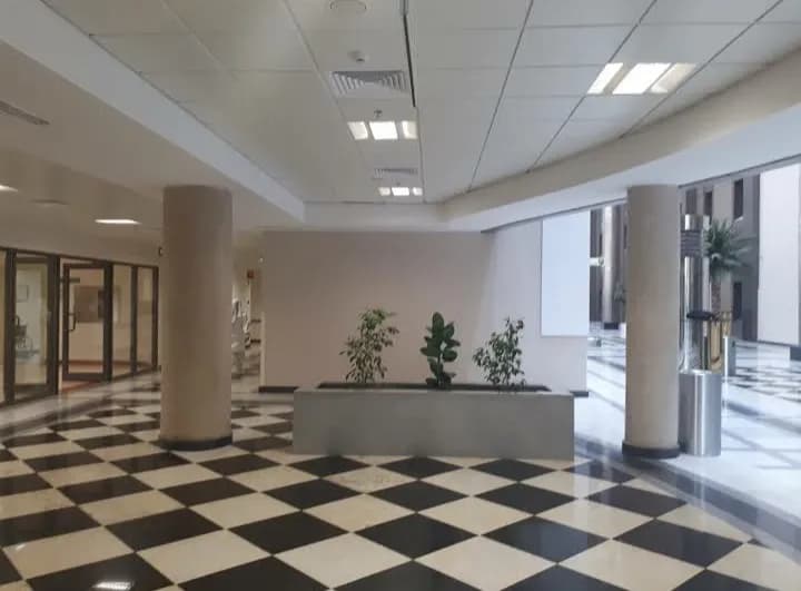 مبنى الطوارئ - مستشفى الملك خالد الجامعي — صورة 3