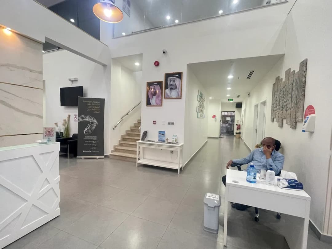 عيادات العلاج التخصصي لطب وتقويم الأسنان - Specialist Dental Treatment Center — صورة 3