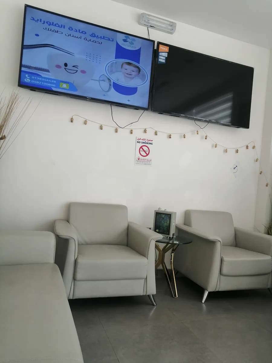 عيادات العلاج التخصصي لطب وتقويم الأسنان - Specialist Dental Treatment Center — صورة 6