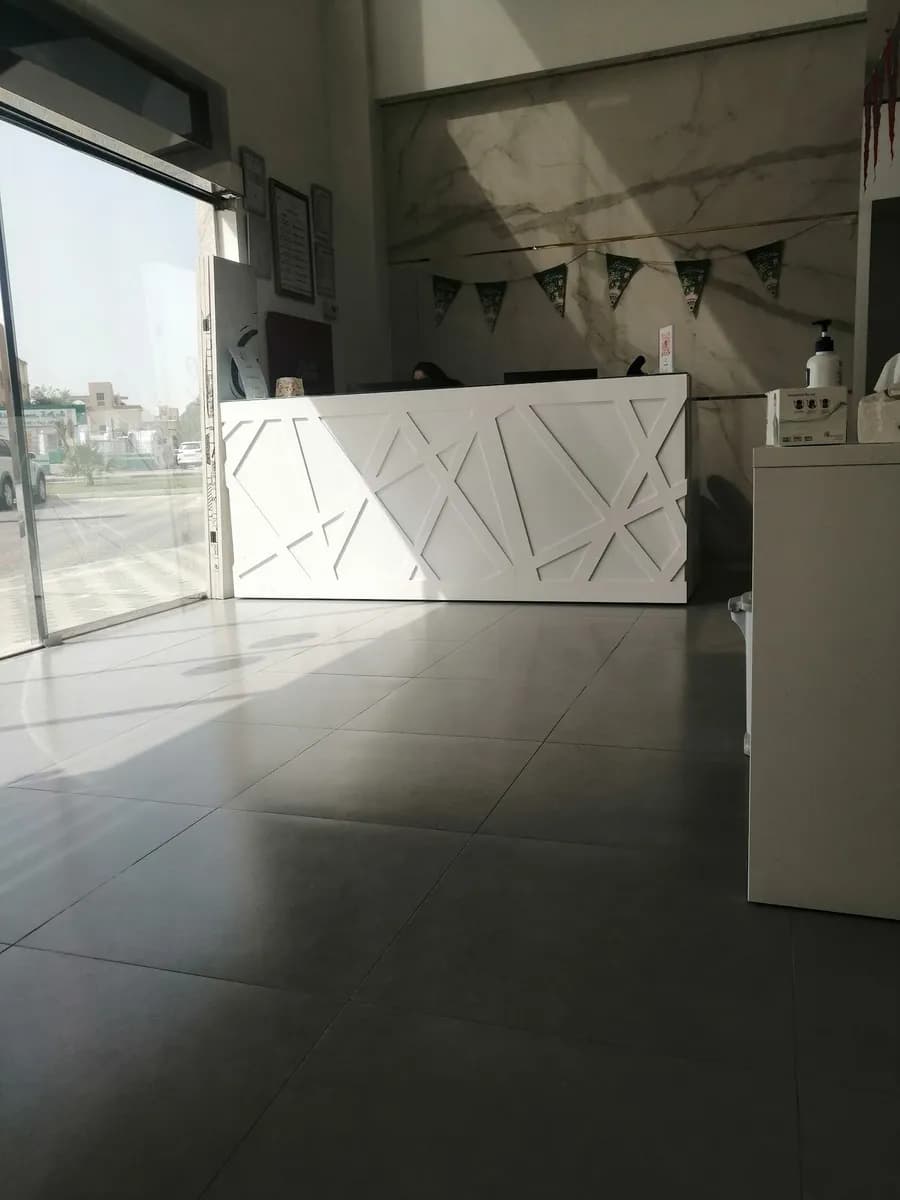 عيادات العلاج التخصصي لطب وتقويم الأسنان - Specialist Dental Treatment Center — صورة 7