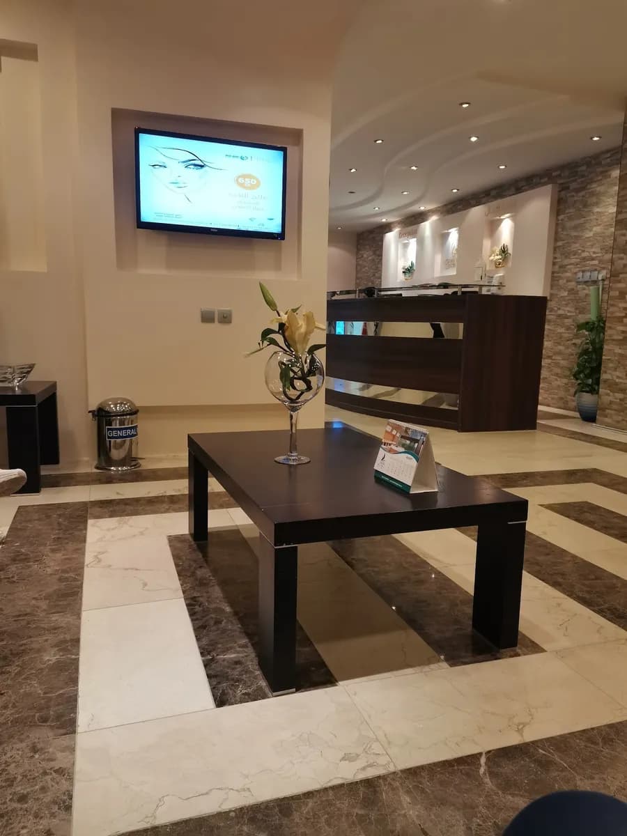 Dermaesthetic Clinic مركز الجلدية وفنون التجميل