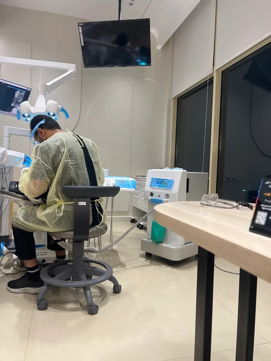عيادات ألفادنت التخصصية لطب وتجميل الأسنان — صورة 6