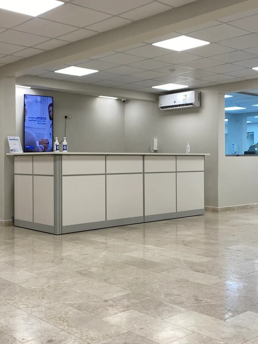 Adel Care Medical Center — صورة 3