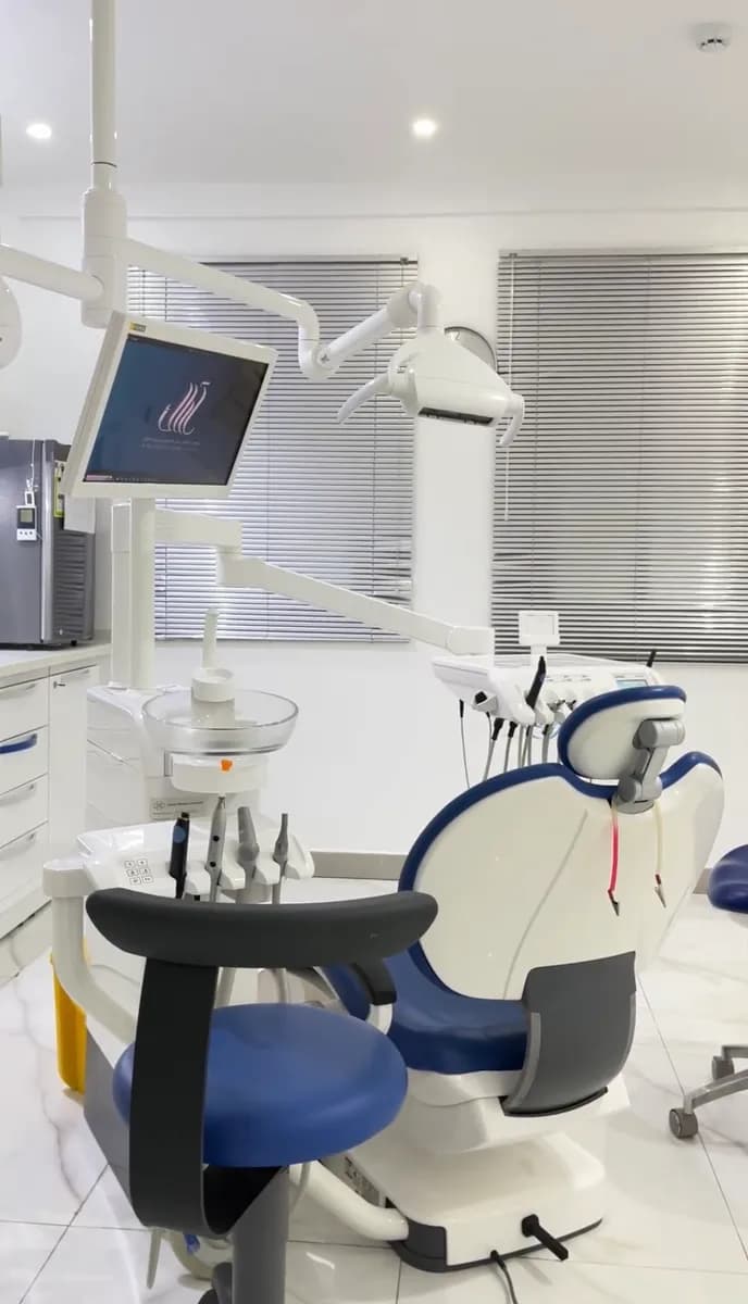مجمع آراك الرقمي لطب الأسنان Arak Digital Dental Clinics — صورة 7
