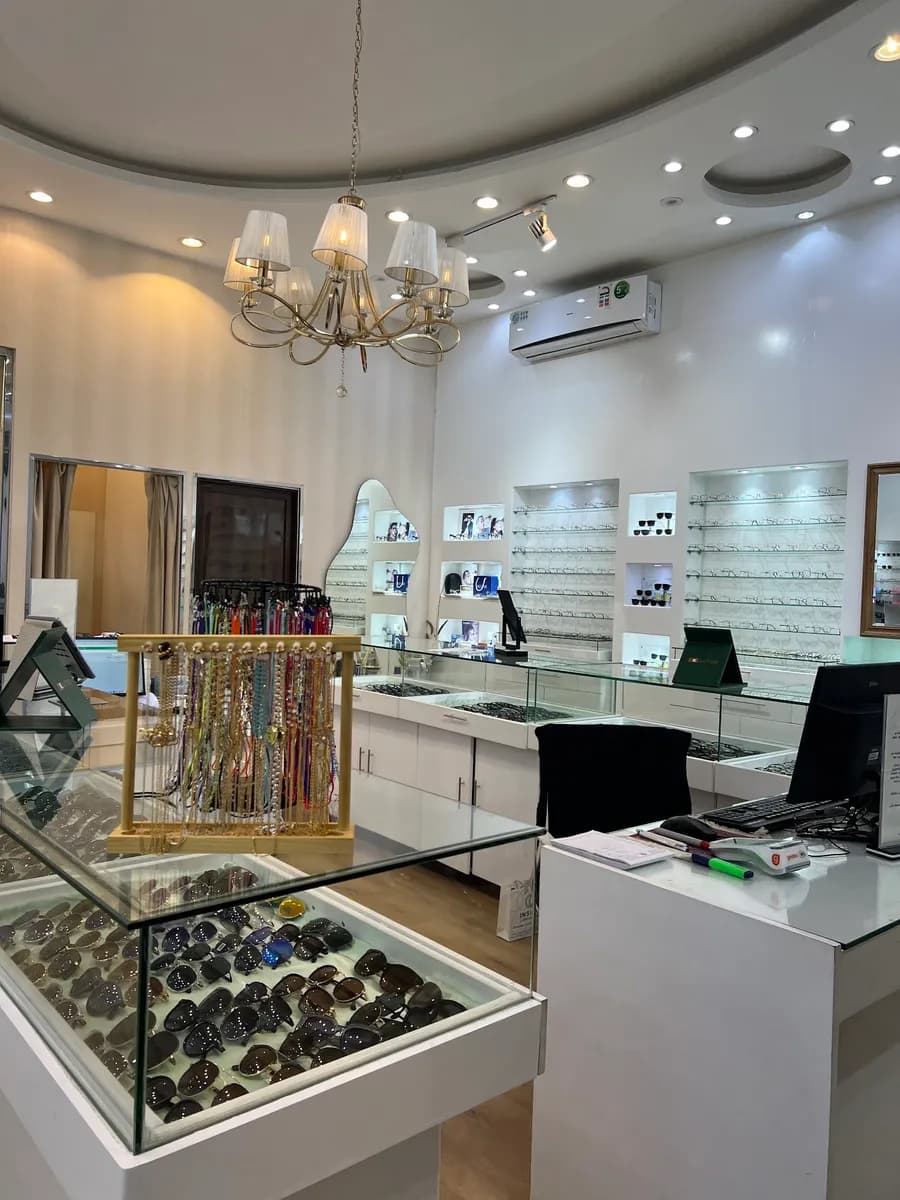 Sight Care Center — صورة 8