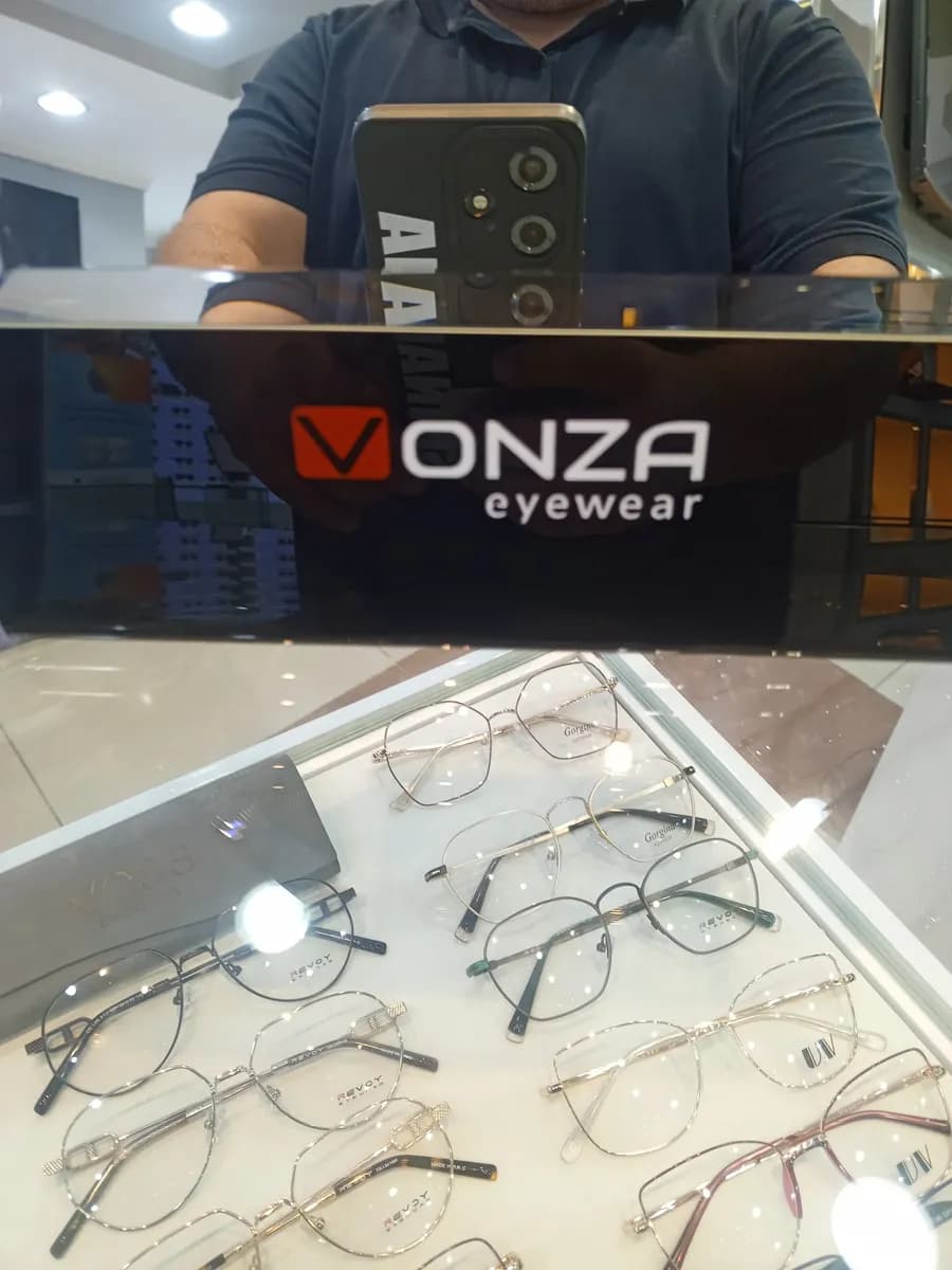 Eyes Lama Optics — صورة 7