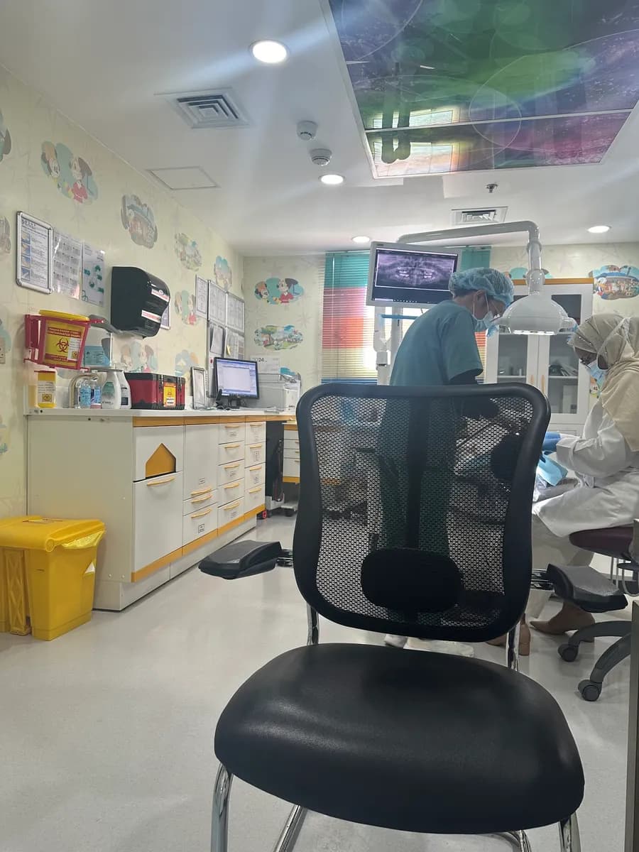 مركز المانع للاسنان وجراحة الوجه والفكين Almana Dental & Maxillofacial center — صورة 6