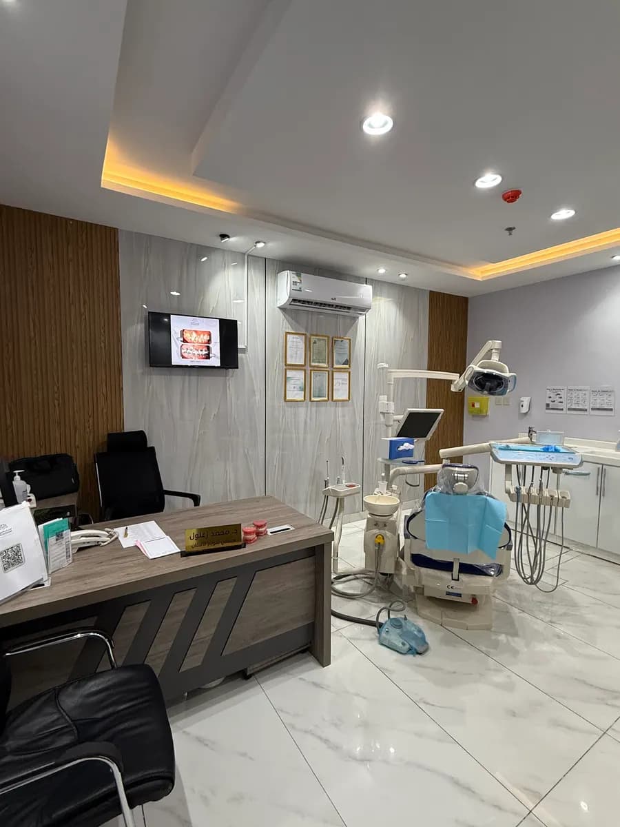 مجمع ابتسامة الورود لطب الأسنان - فرع الطائف — صورة 7