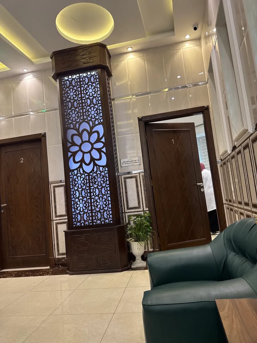 عيادات ركن البسمة لطب وتقويم الأسنان — صورة 3