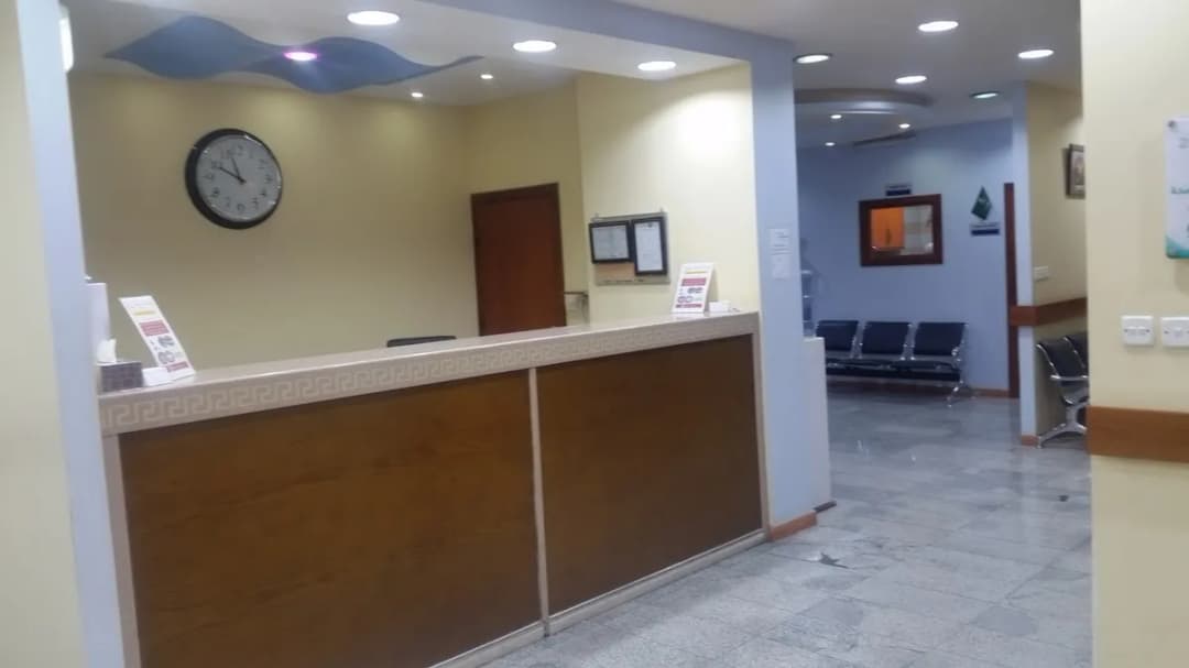 عيادات ابتسامة زينة لطب الاسنان — صورة 7