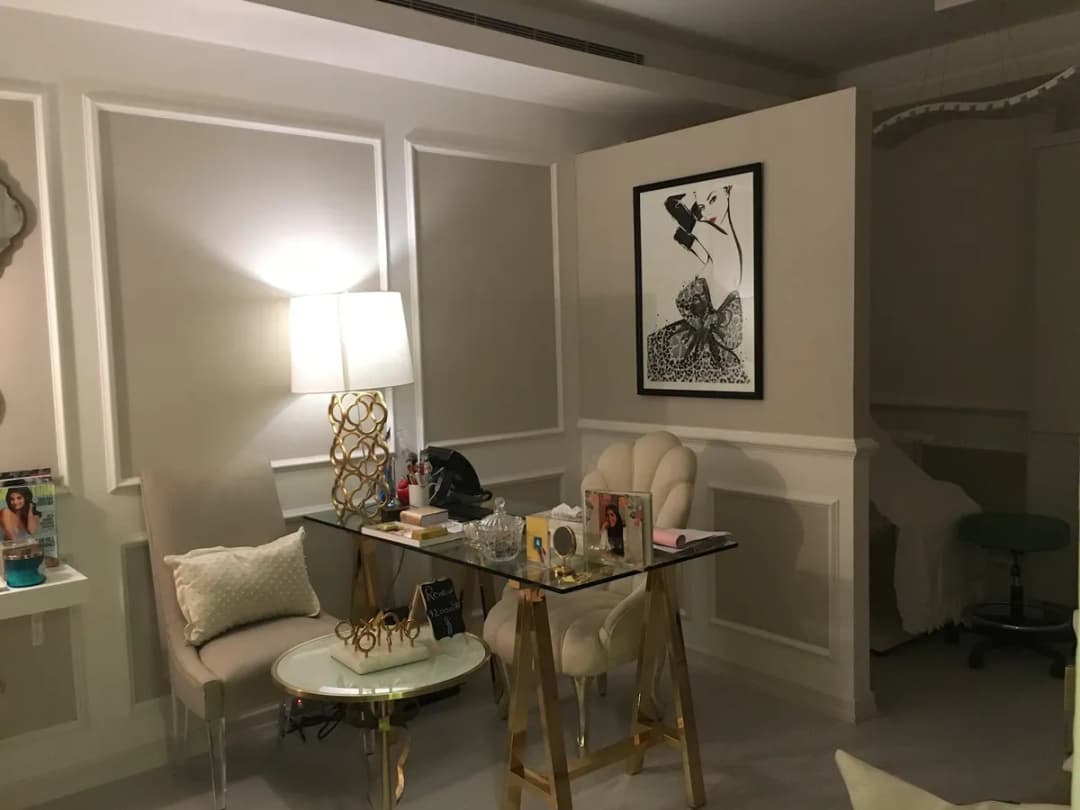 د. آلاء هاني عارف استشارية أمراض الجلدية والتجميل — صورة 4
