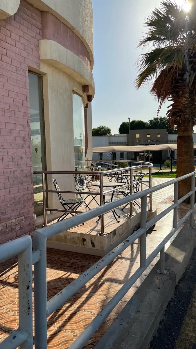 Airbase Hospital — صورة 7
